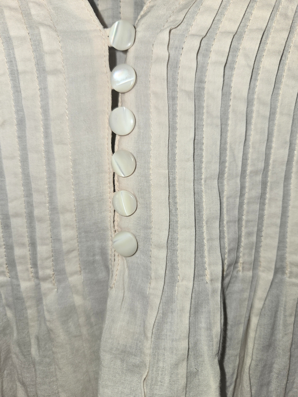 J. Jill Pale Pink Pintuck Peasant Blouse Size Med Petite - Picture 2 of 11